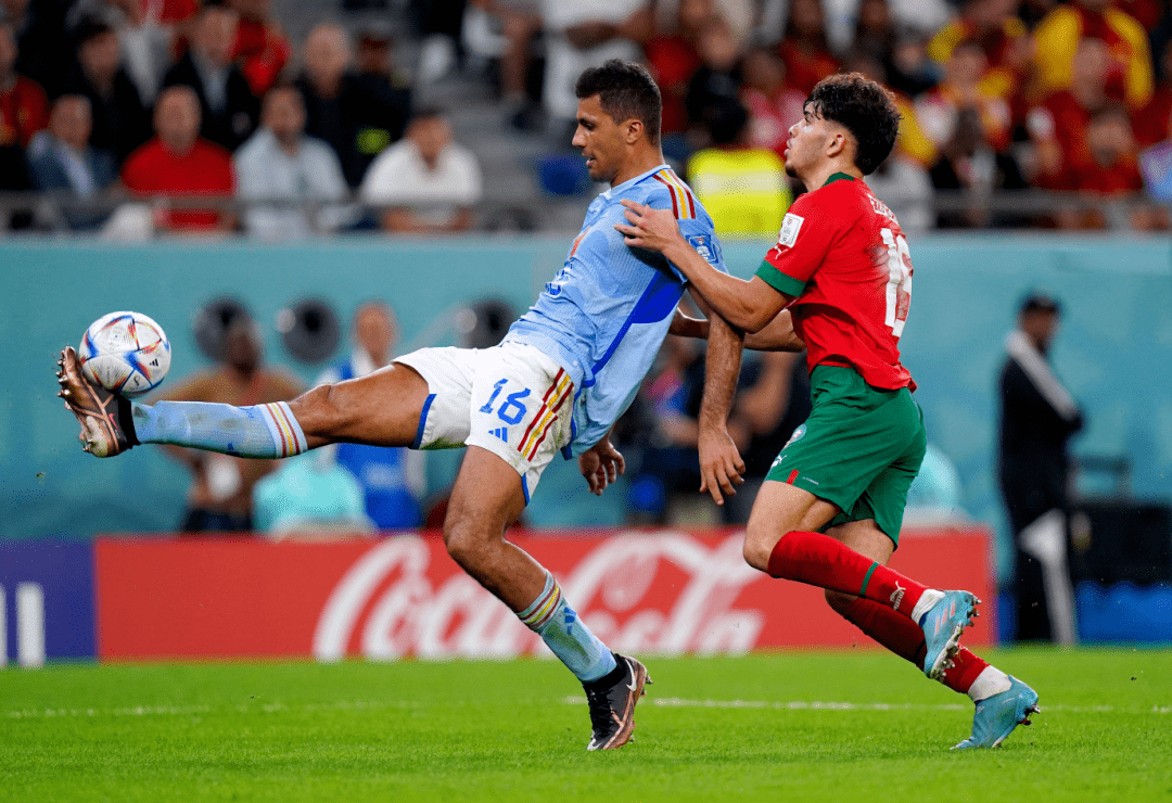 开云平台-里昂力克摩洛哥，迪马利亚扛起全队