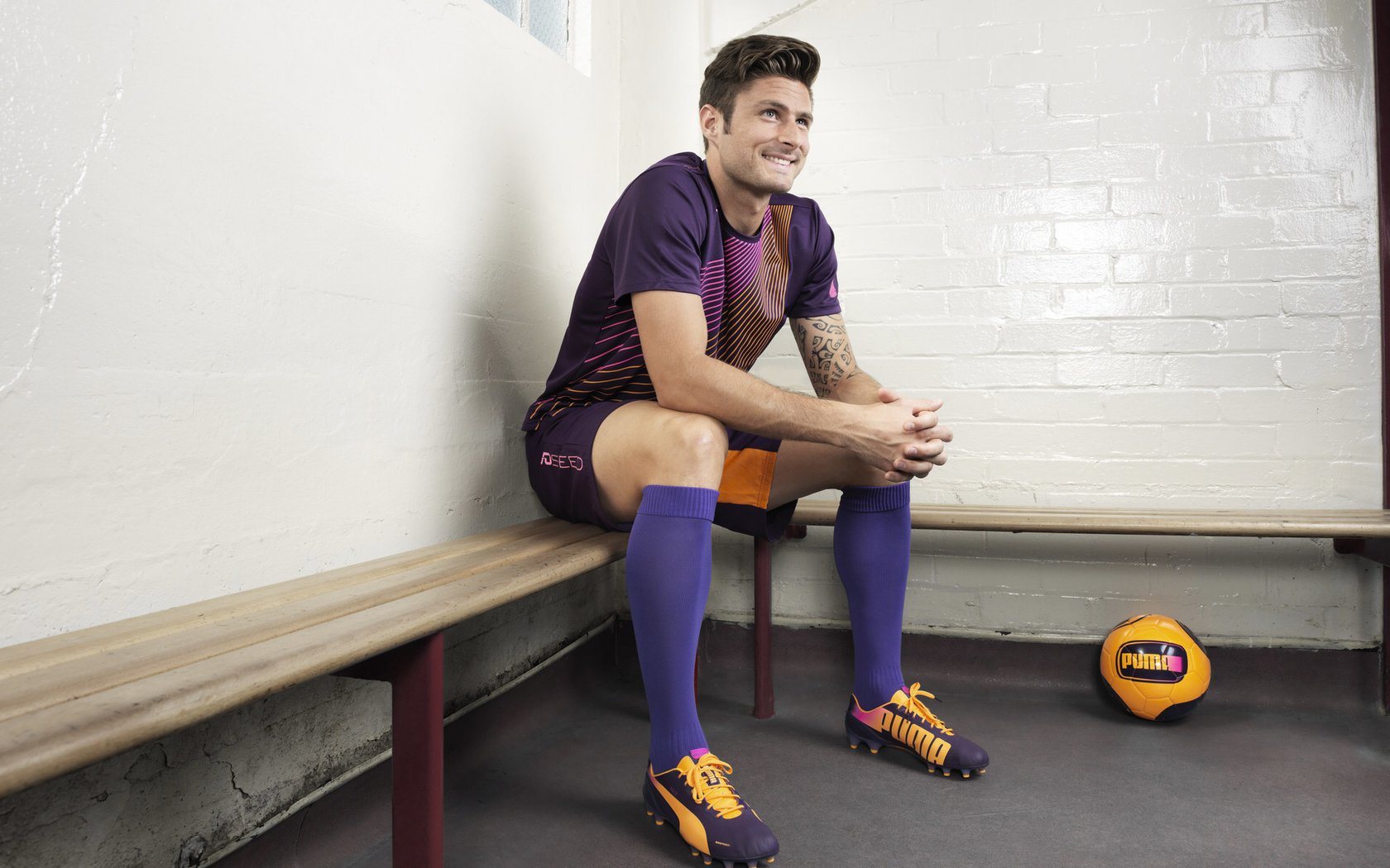 萨卡接管欧冠，皇家社会一波带走新西兰，足球世界的新权力宣言