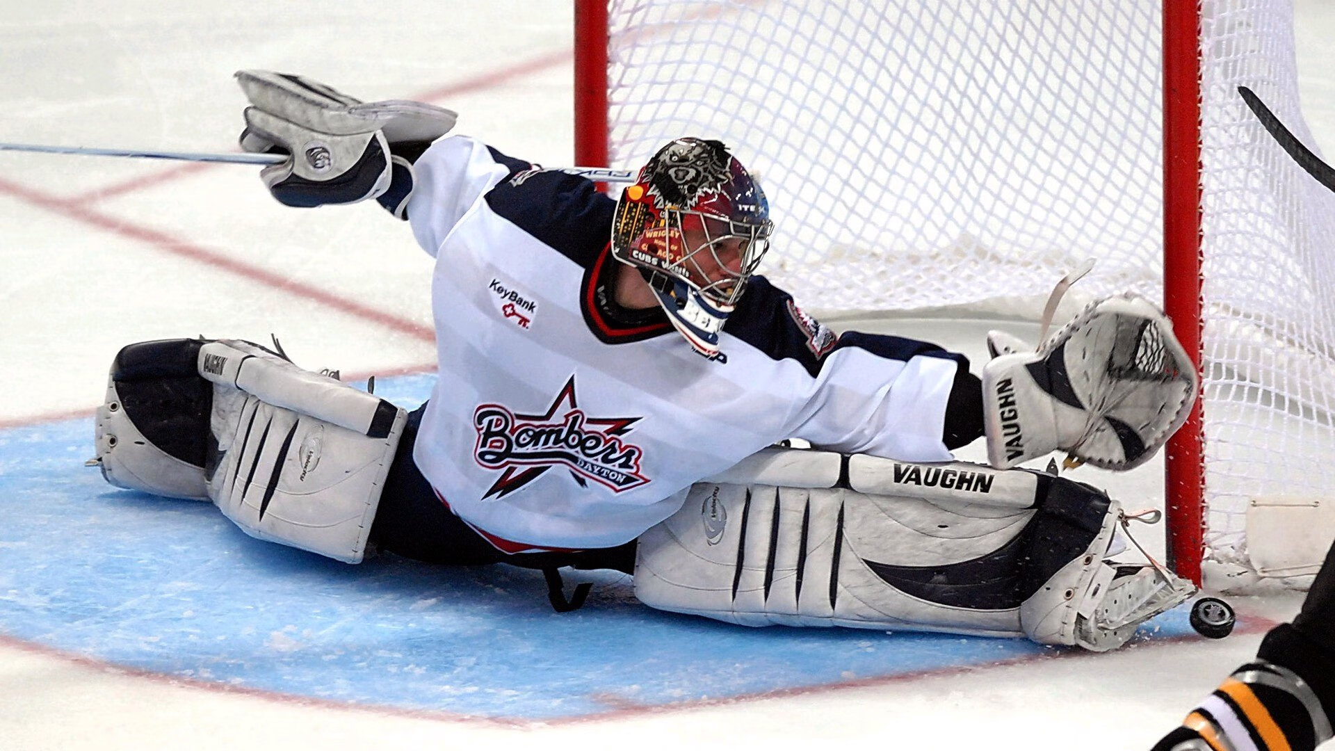 开云APP-乌克兰鏖战伊拉克，弗拉霍维奇用一粒进球缝合破碎的版图