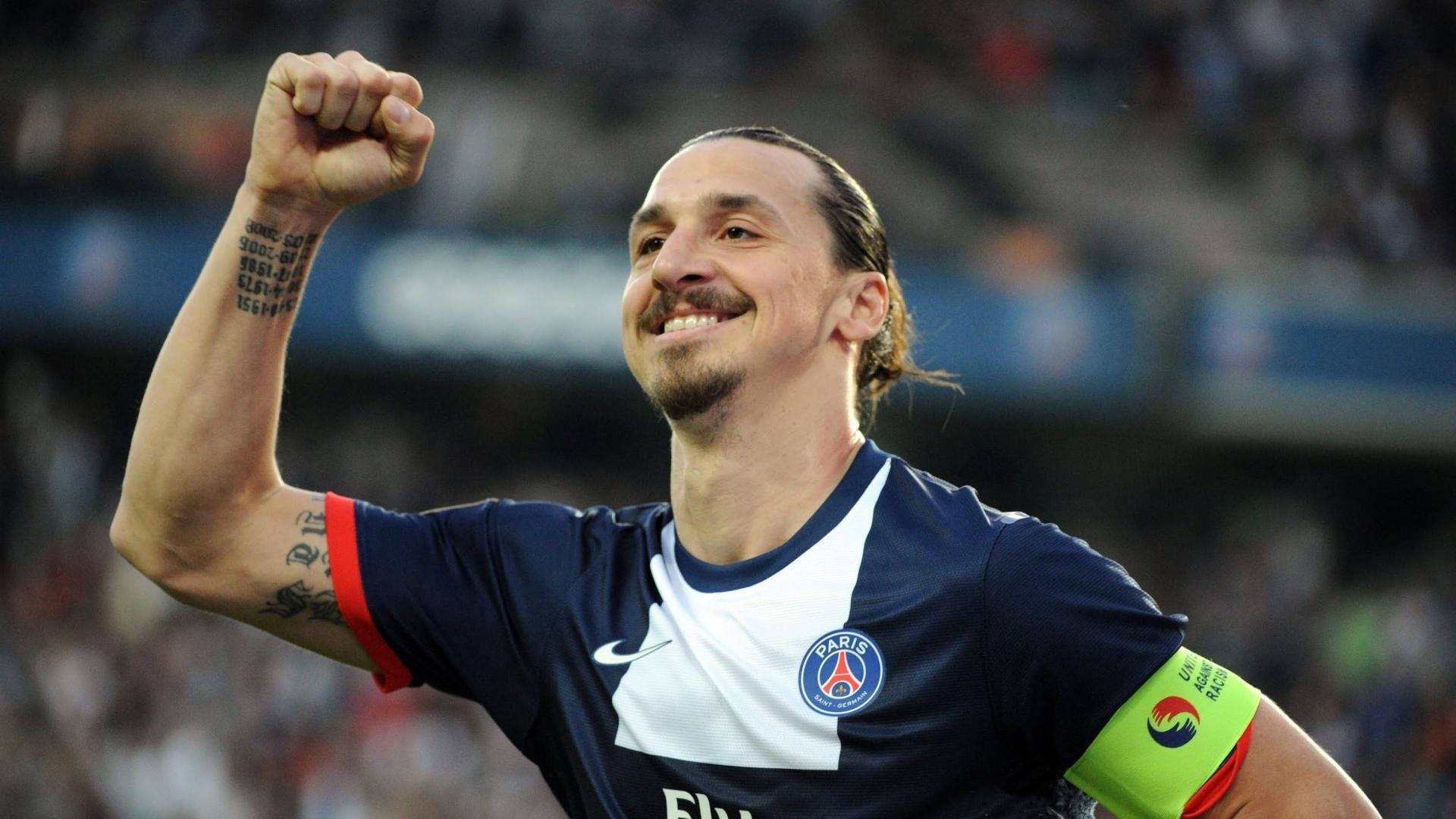 西甲国家德比之夜，富安健洋的沉默与亚洲足球的惊雷